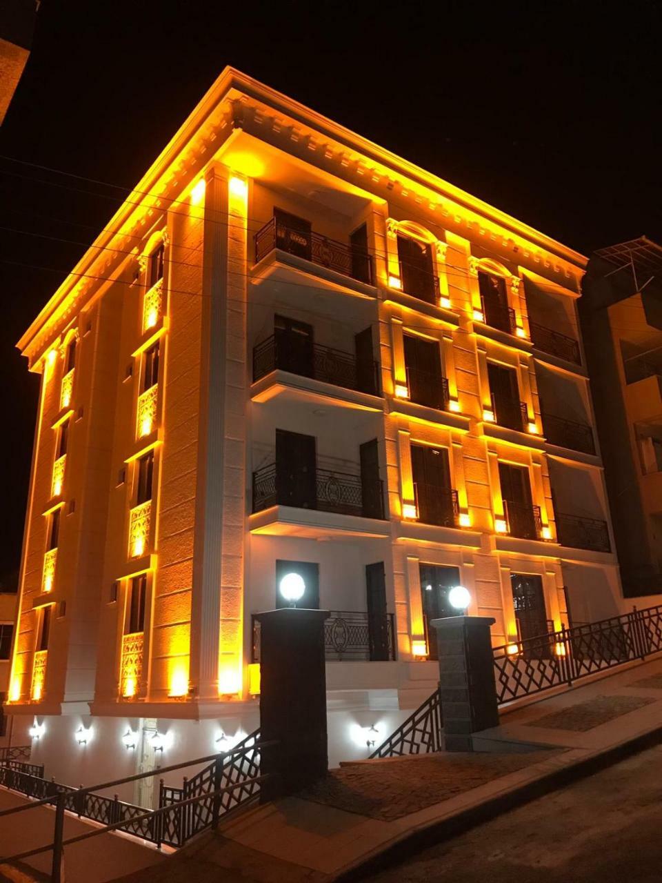 White Golden Suite Hotel Trabzon Kültér fotó
