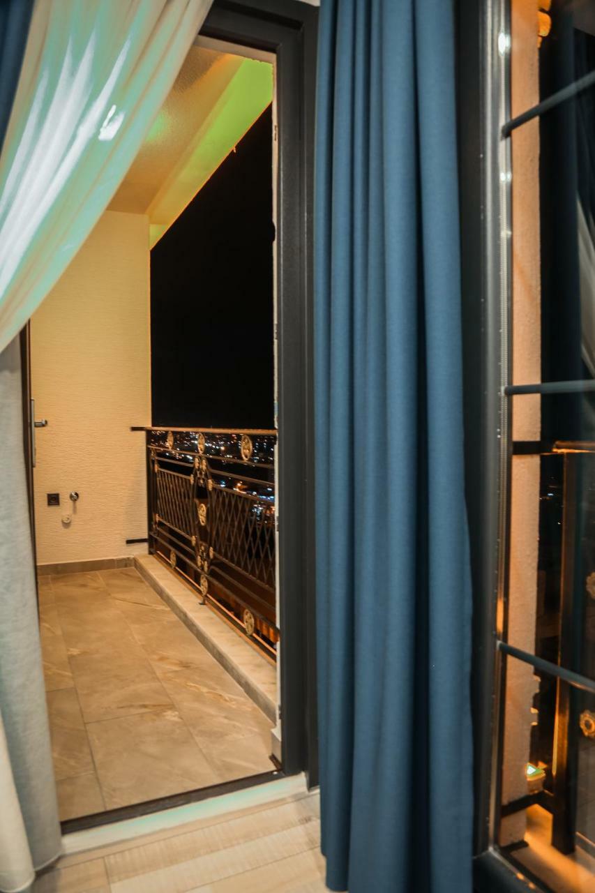 White Golden Suite Hotel Trabzon Kültér fotó